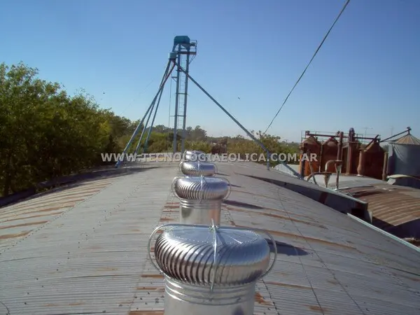 extractor_eolico_30_pulgadas_sobre_techo_parabolico_vista3.webp
